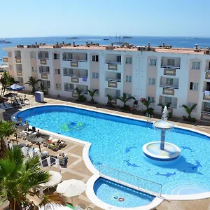 apartamentos-tropical-garden.ibizaislandhotels.net/